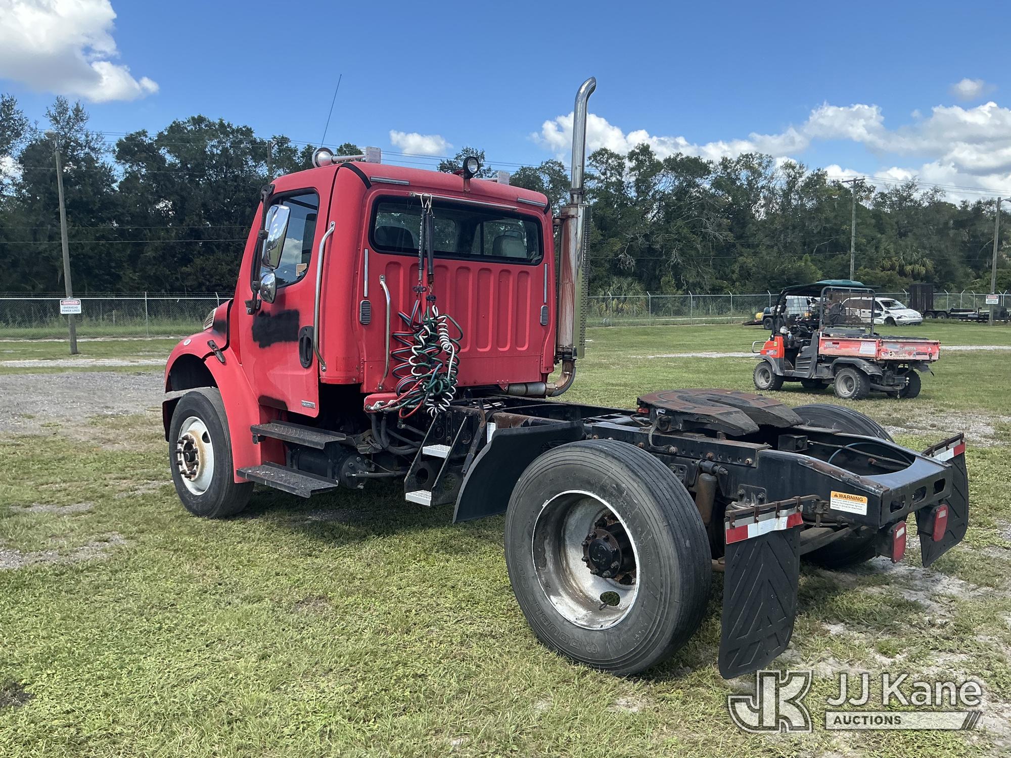 2007 Freightliner M2 106