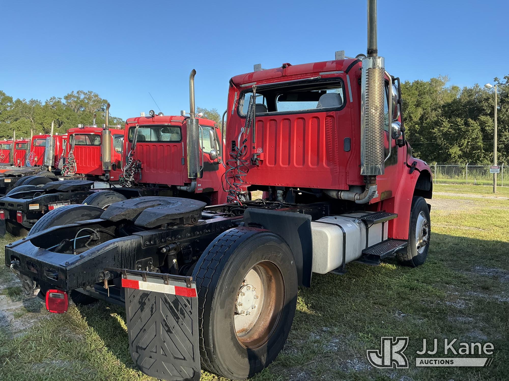 2007 Freightliner M2 106