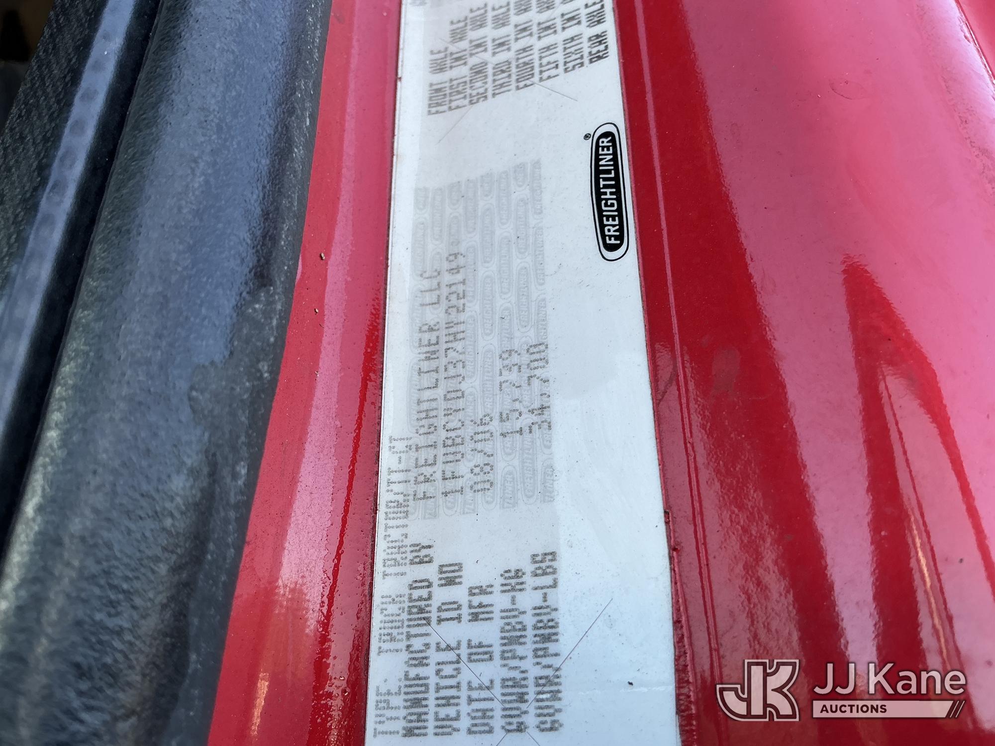 2007 Freightliner M2 106