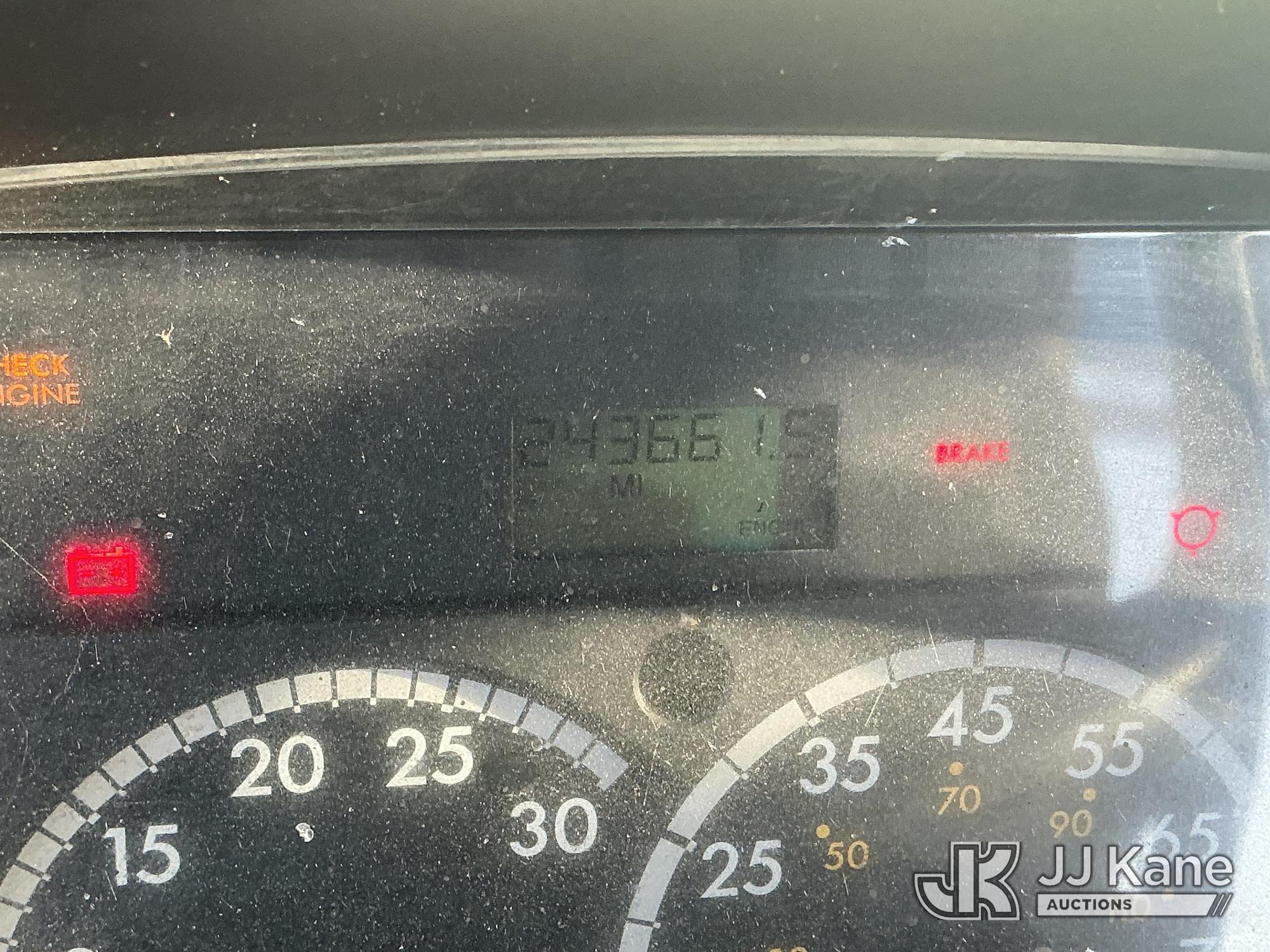 2007 Freightliner M2 106