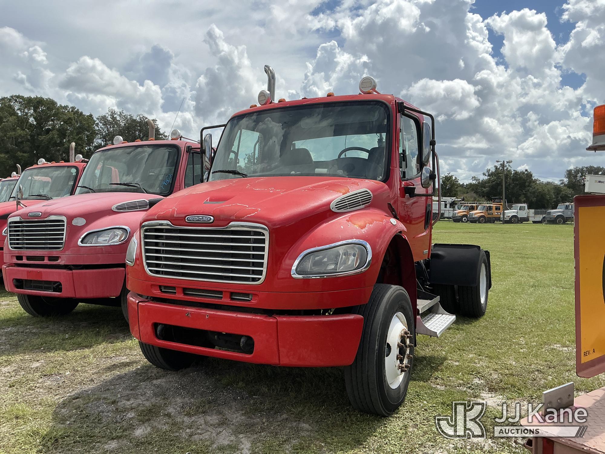 2007 Freightliner M2 106