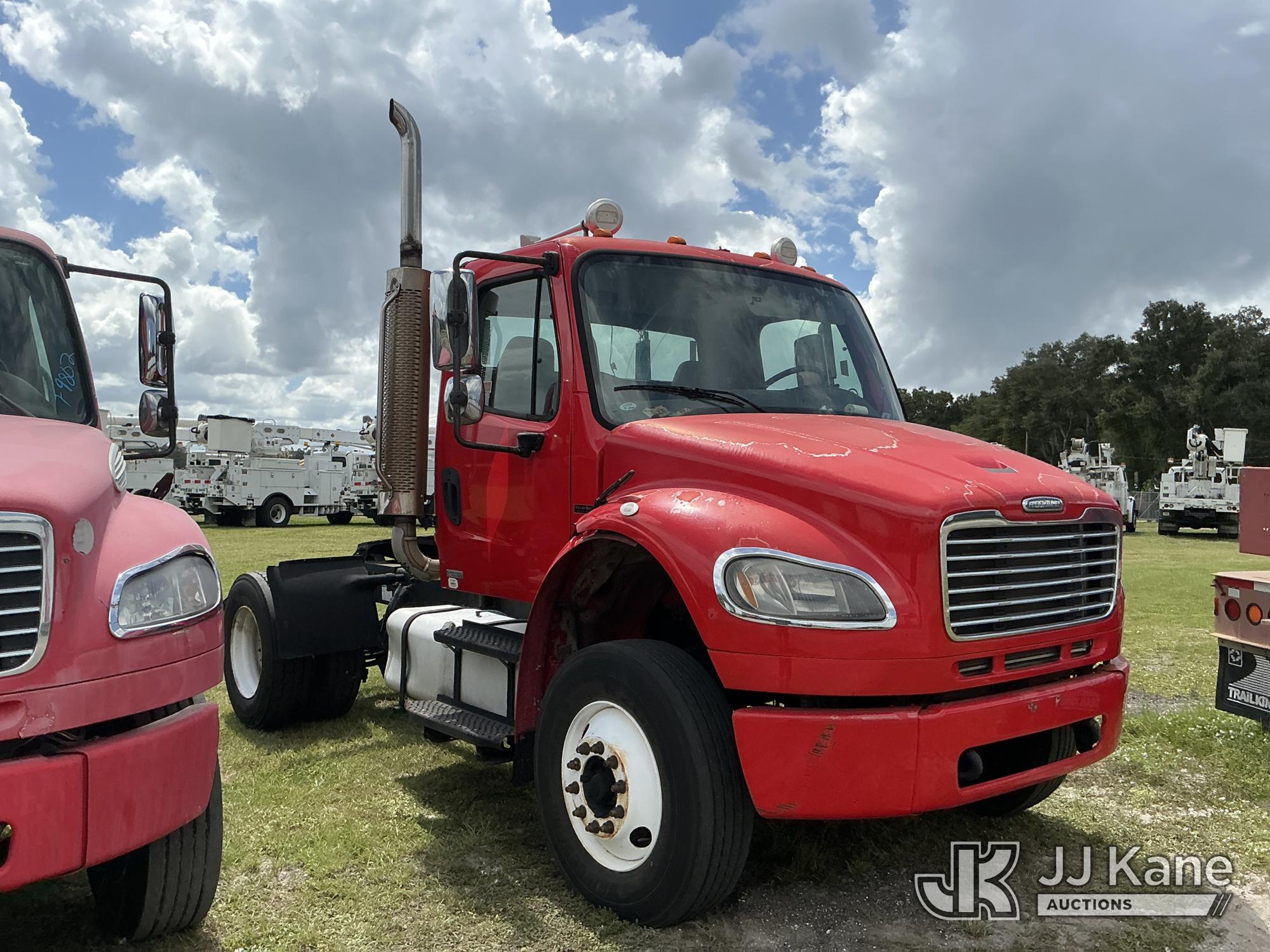 2007 Freightliner M2 106