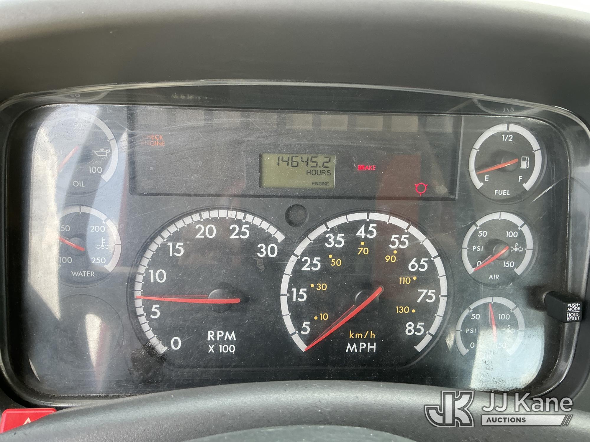 2007 Freightliner M2 106