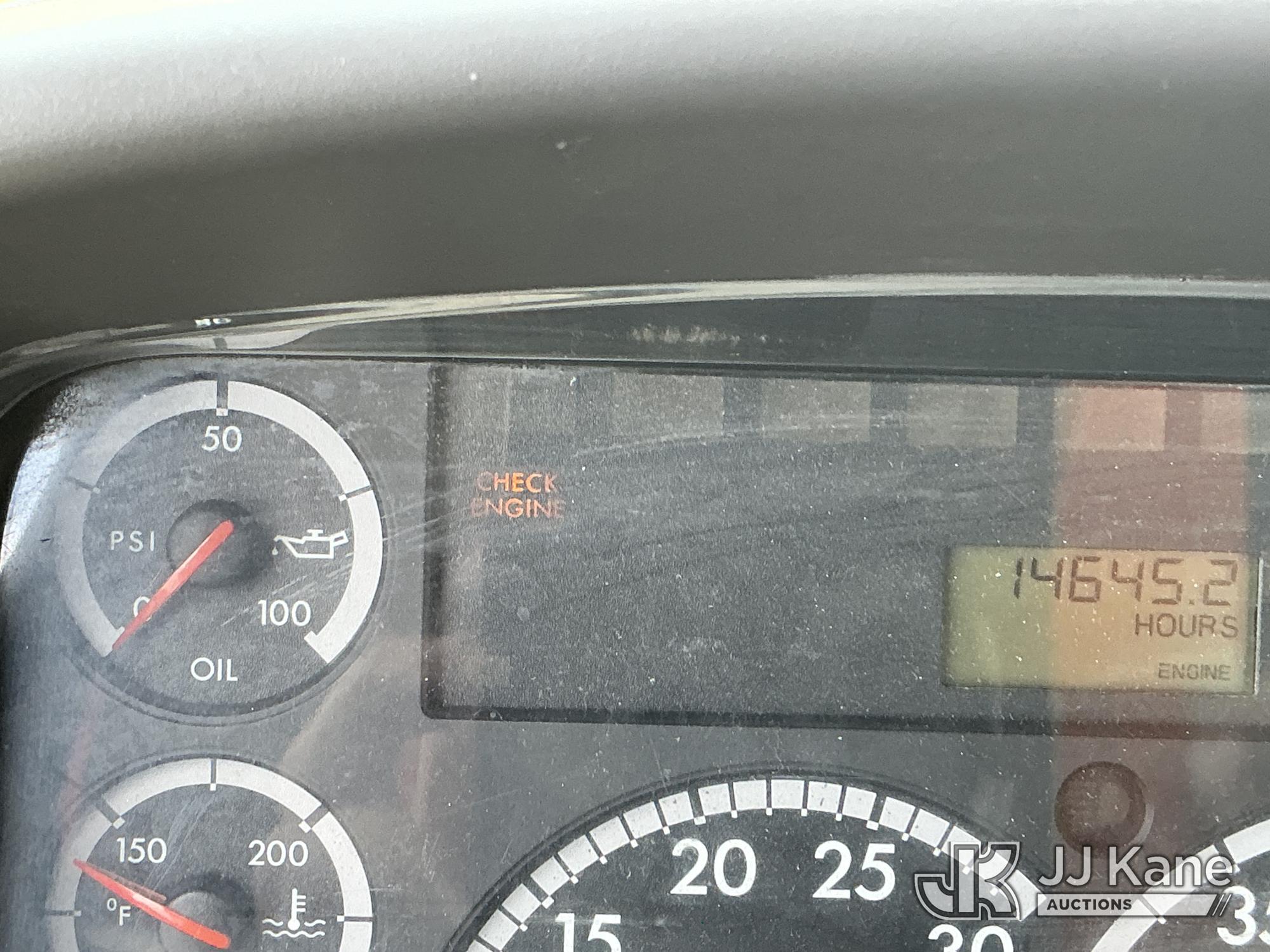 2007 Freightliner M2 106