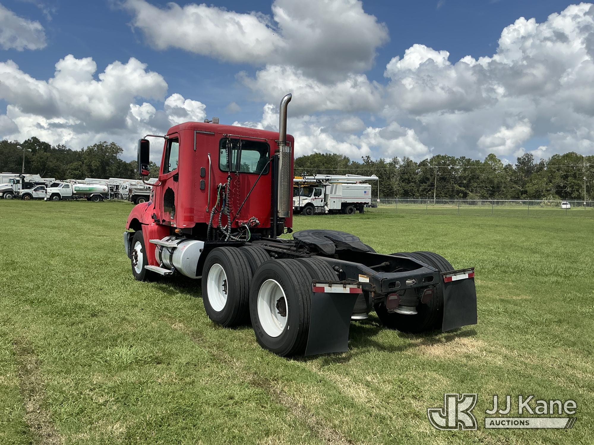 2007 Freightliner Columbia 120
