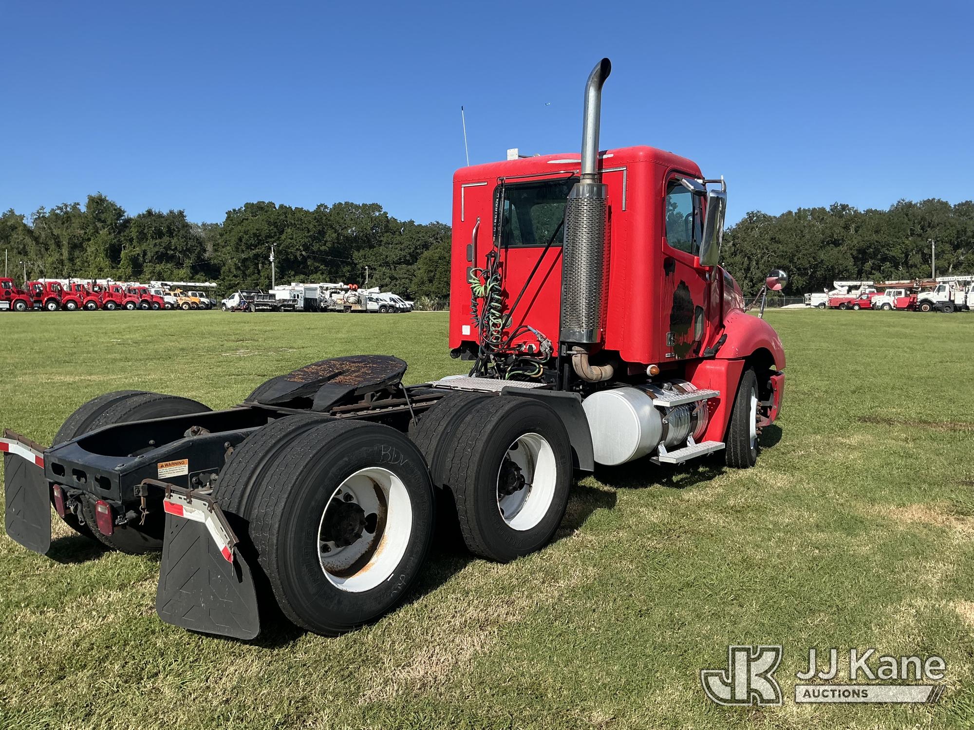 2007 Freightliner Columbia 120