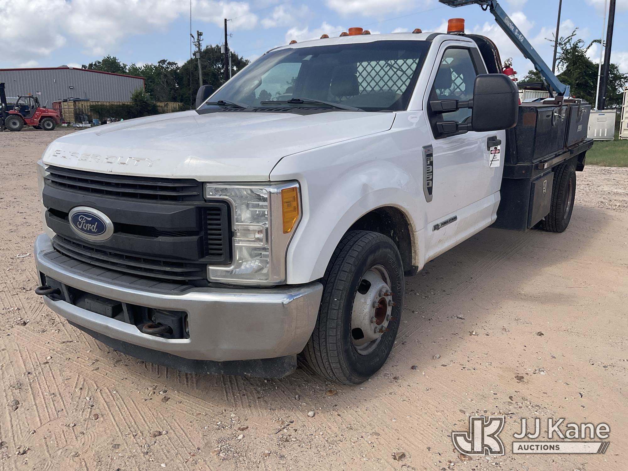 Photo of 2017 Ford F-350 SD