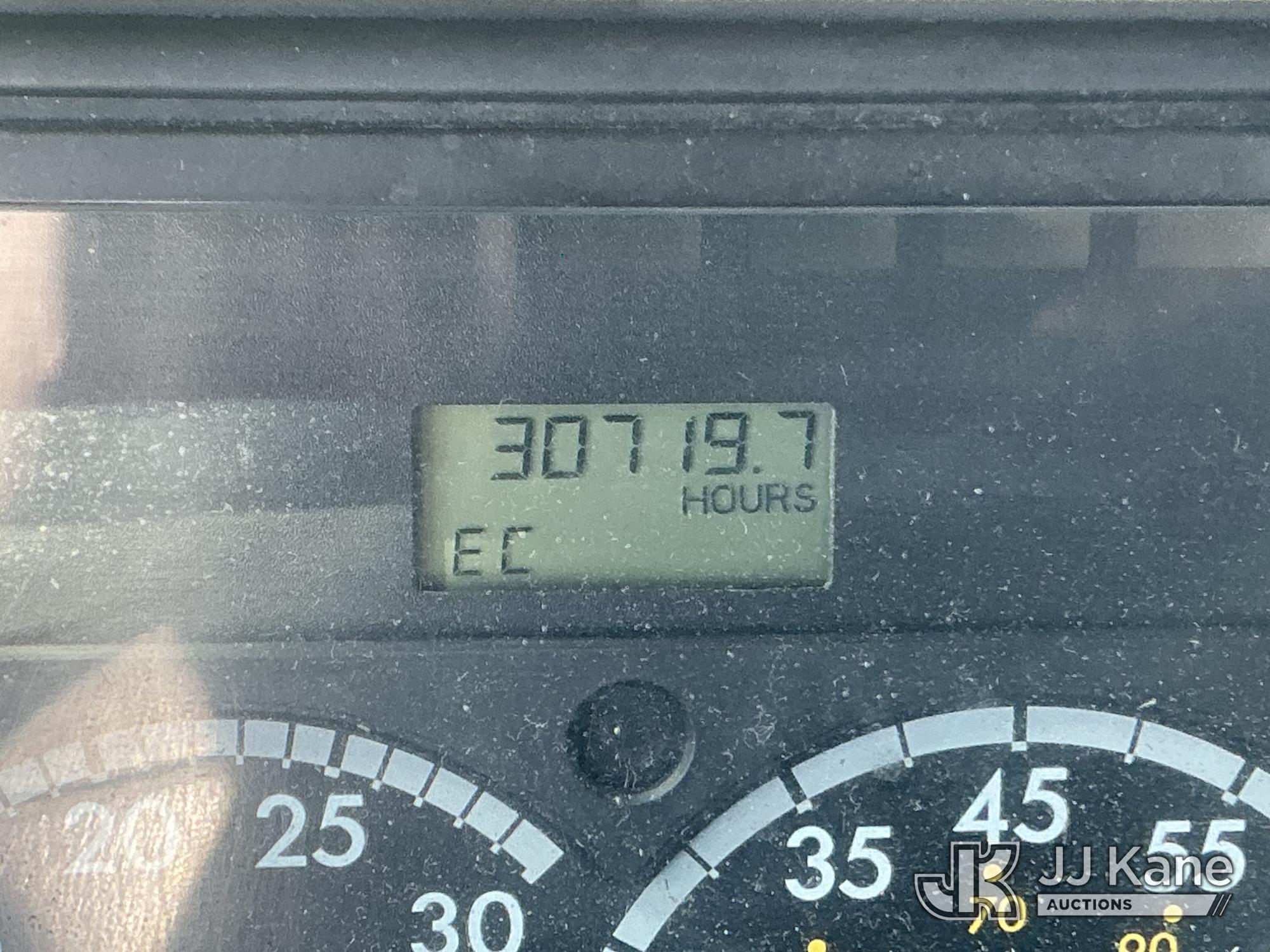 2007 Freightliner Columbia 120
