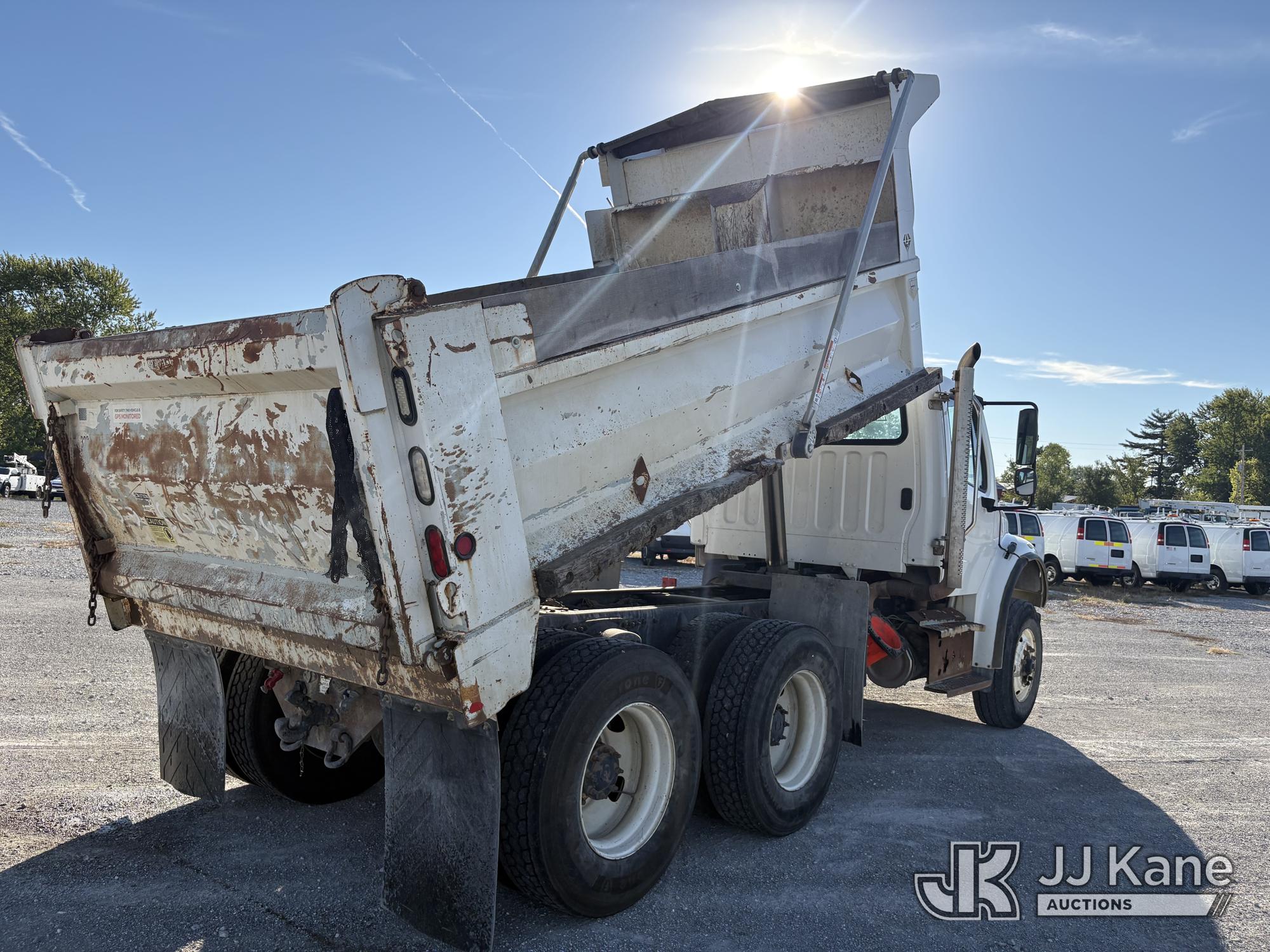 2018 Freightliner M2 106