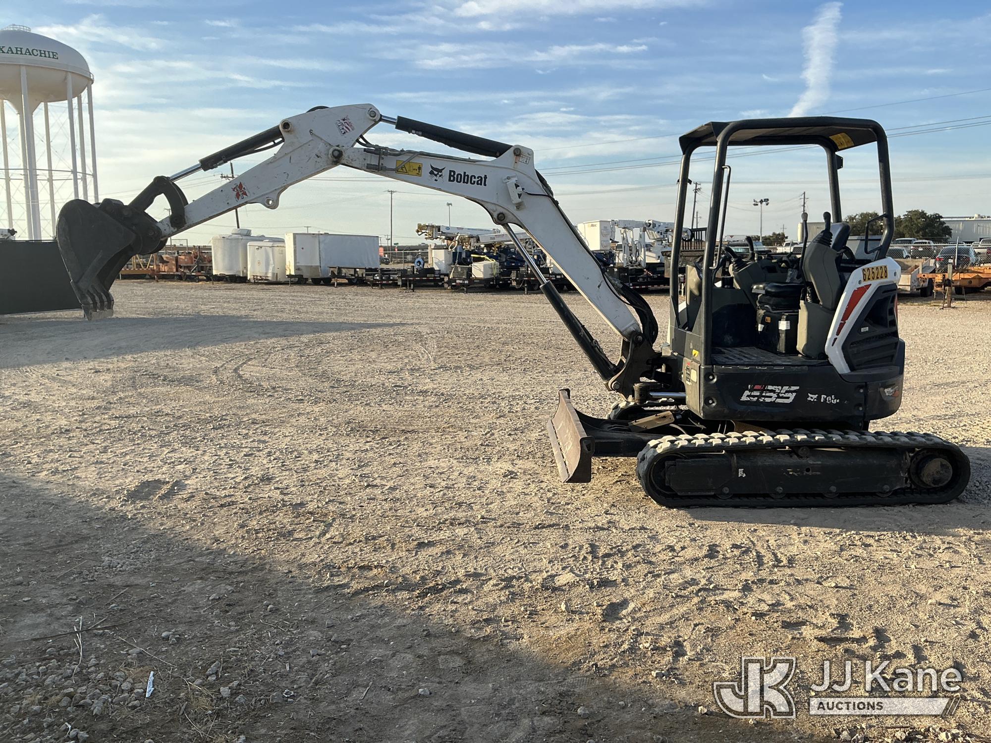 Photo of 2018 Bobcat E35