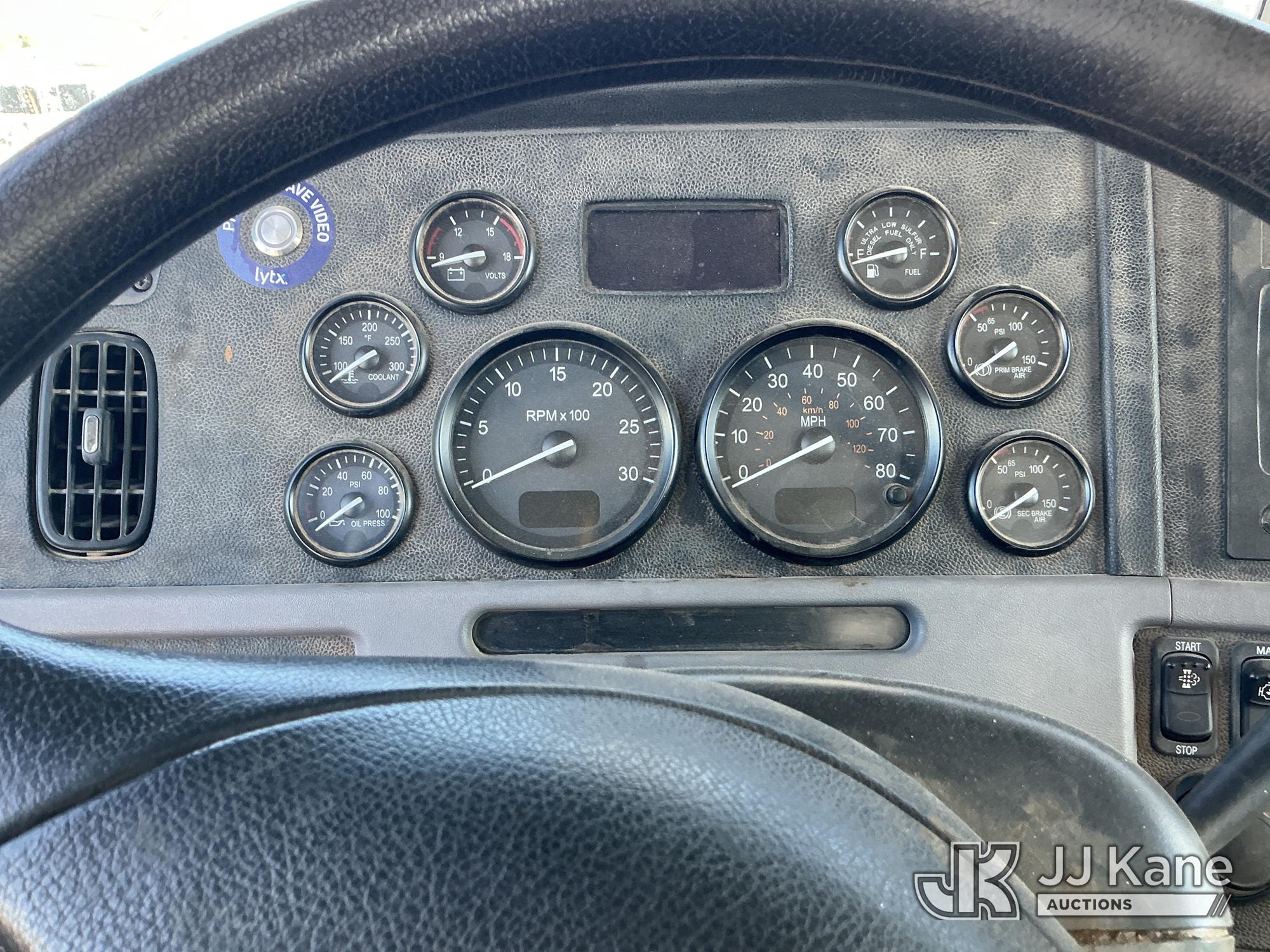 2015 Peterbilt 365