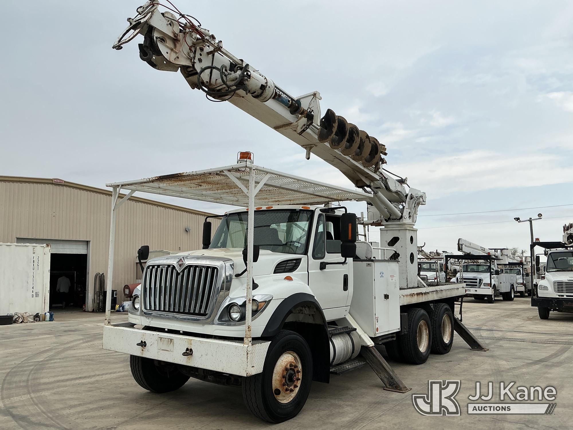 Photo of 2013 International 7500
