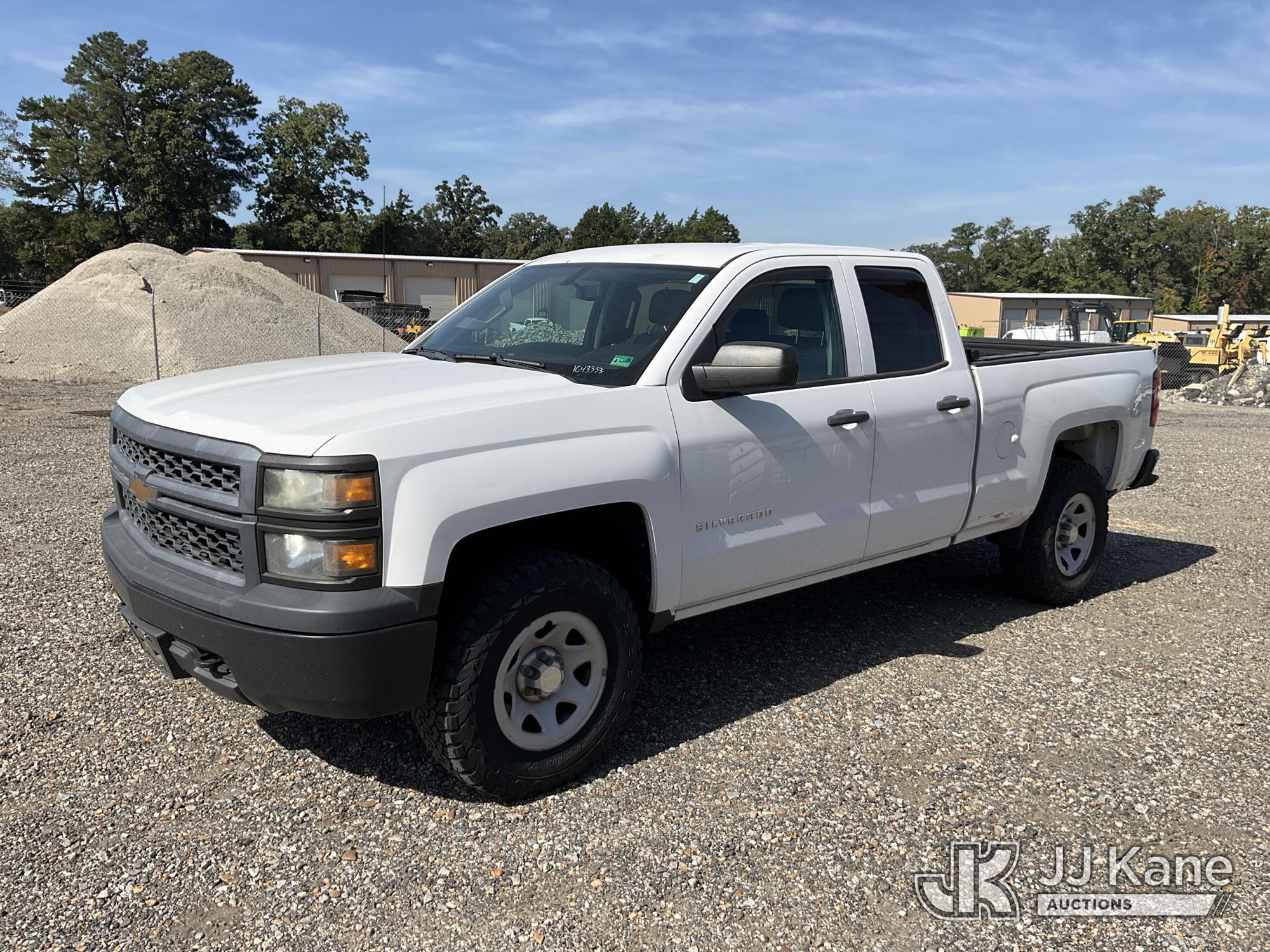 Photo of 2015 Chevrolet Silverado 1500 4x4