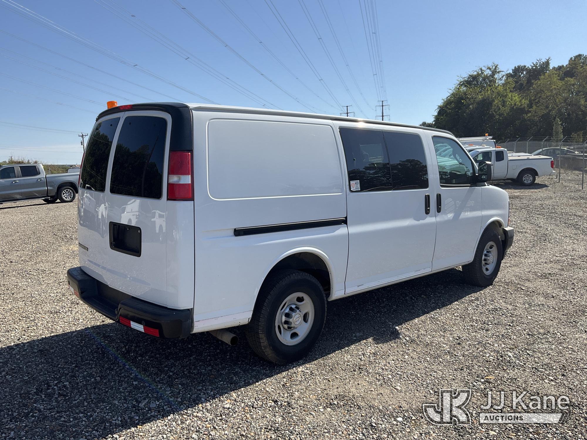 2017 Chevrolet EXPRESS G2500