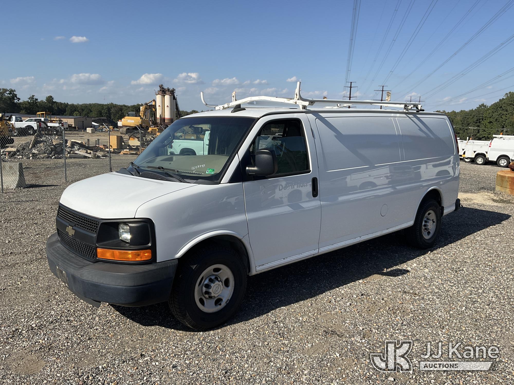 Photo of 2016 Chevrolet Express G3500