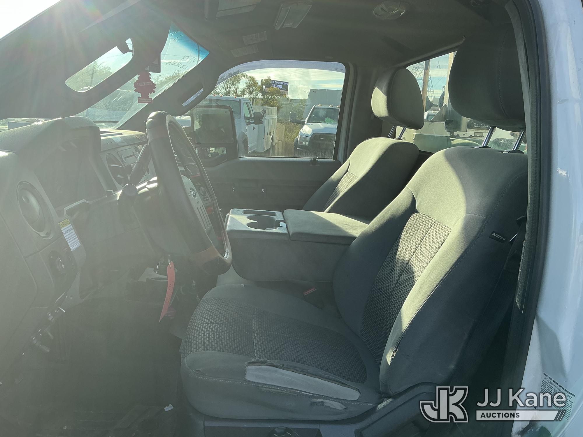 2012 Ford F550 4x4