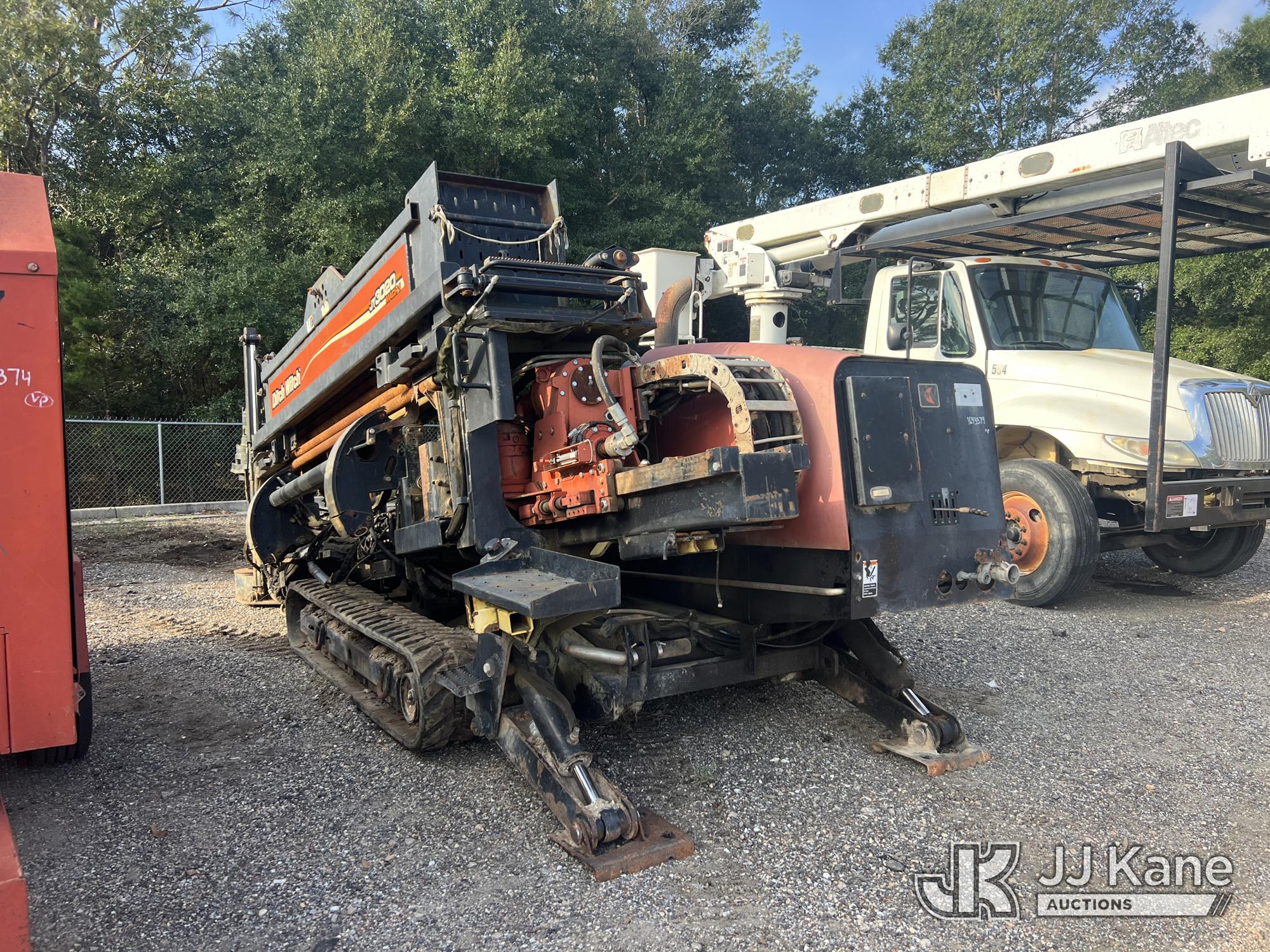 2010 Ditch Witch 3020