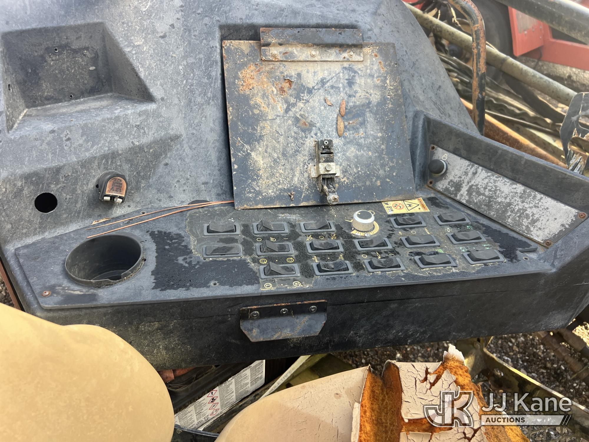 2010 Ditch Witch 3020