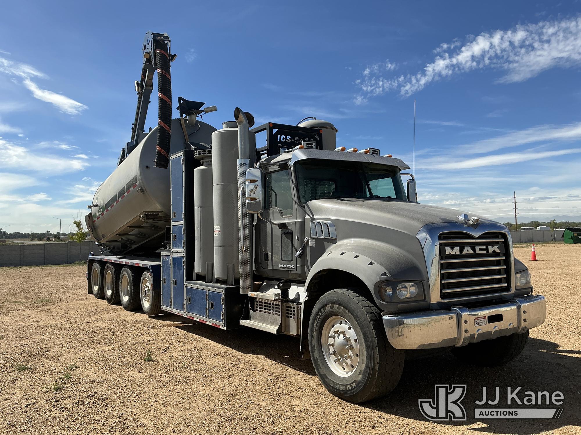 2019 Mack GU714
