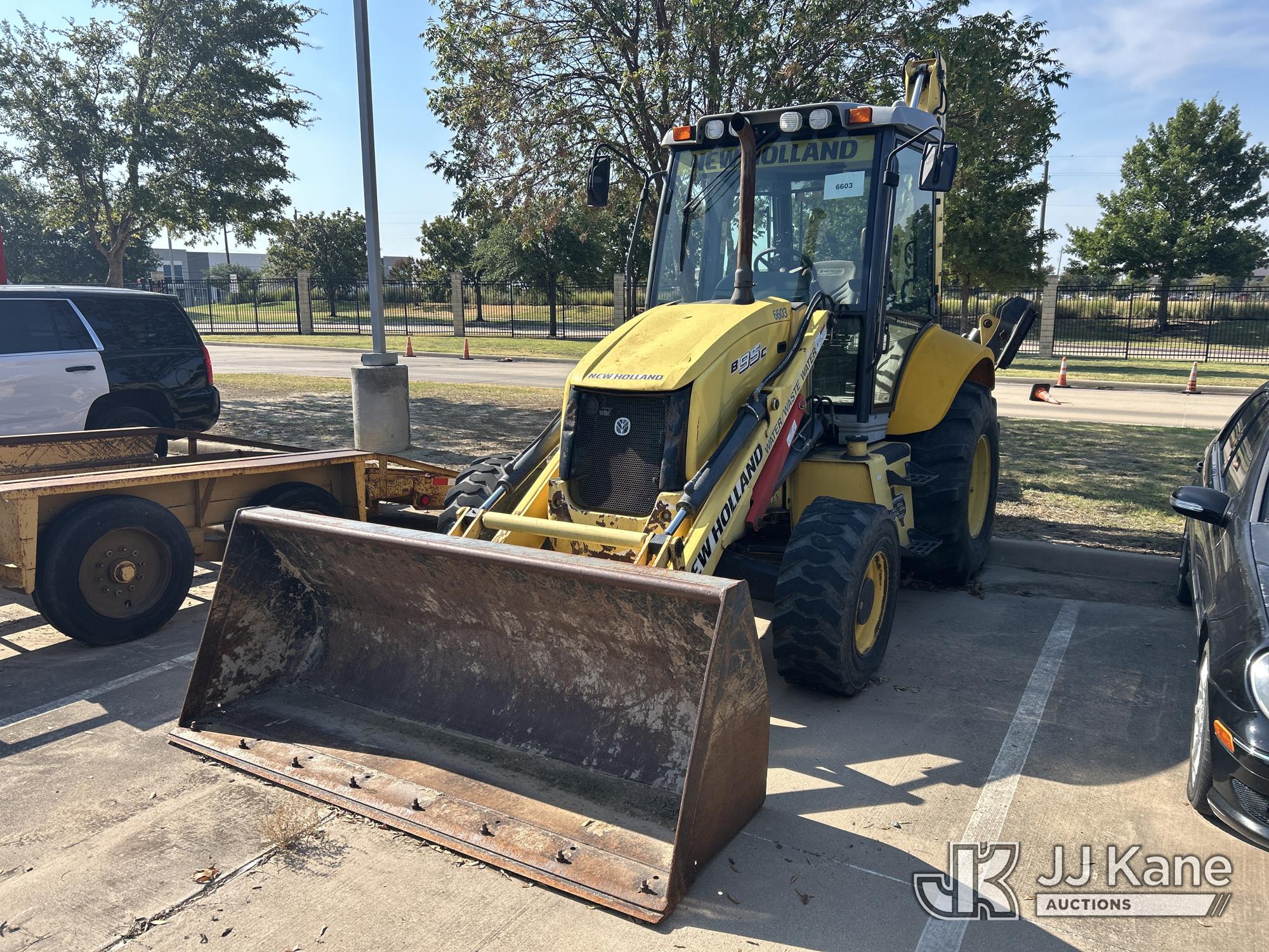 Photo of 2014 New Holland B95C