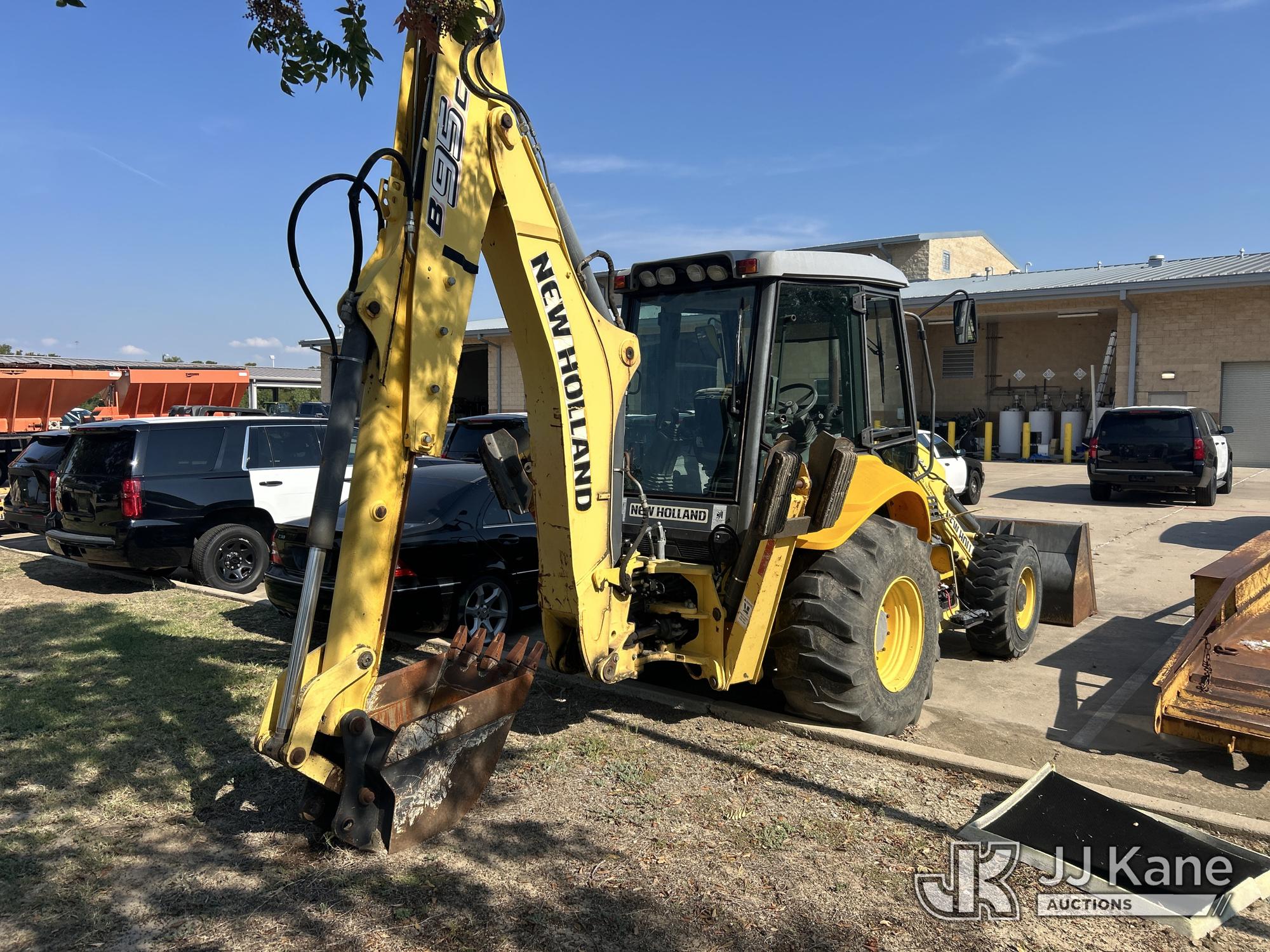 2014 New Holland B95C