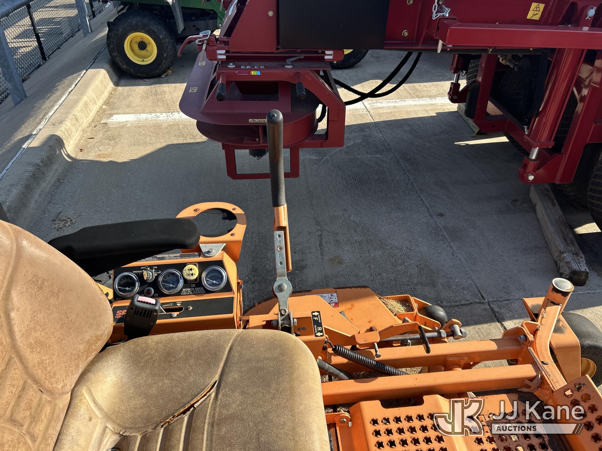 2012 Scag Turf Tiger STT61V-28CAT