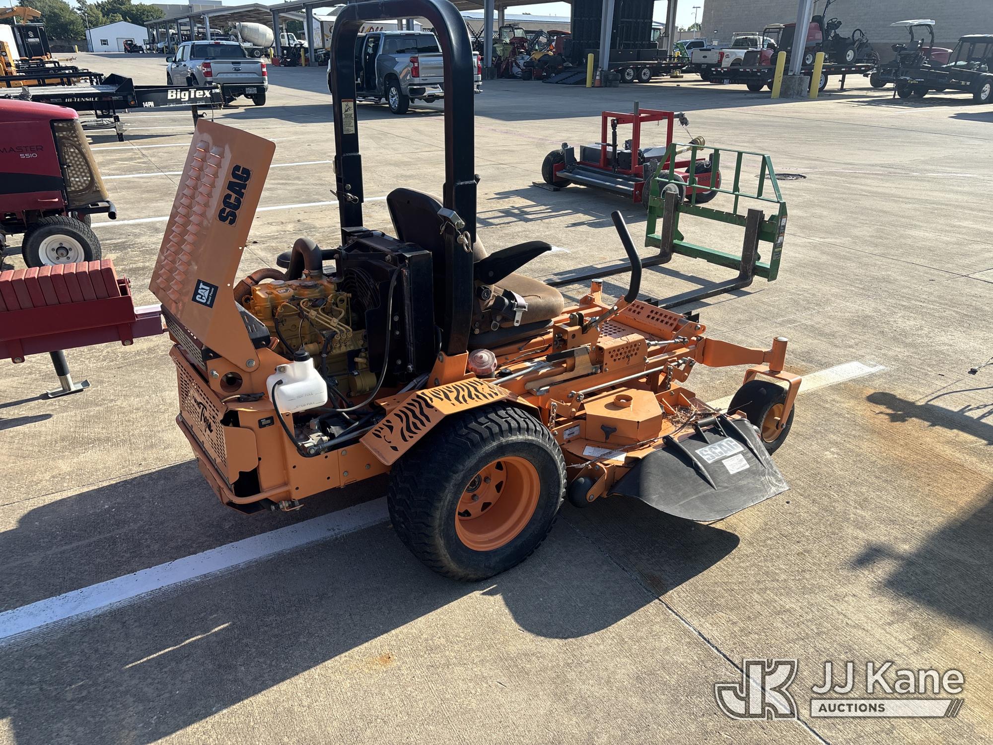 2012 Scag STT61V-28CAT