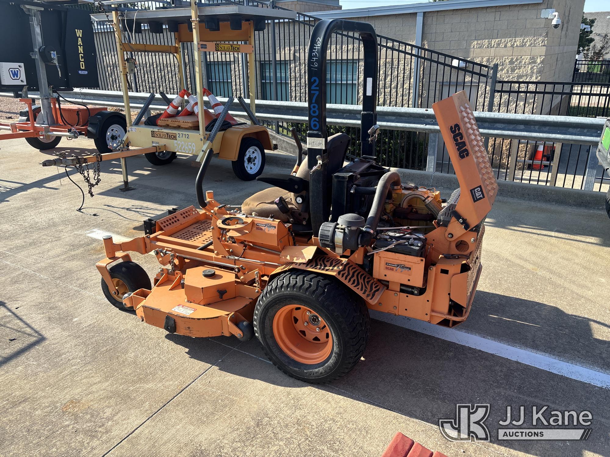 2012 Scag STT61V-28CAT