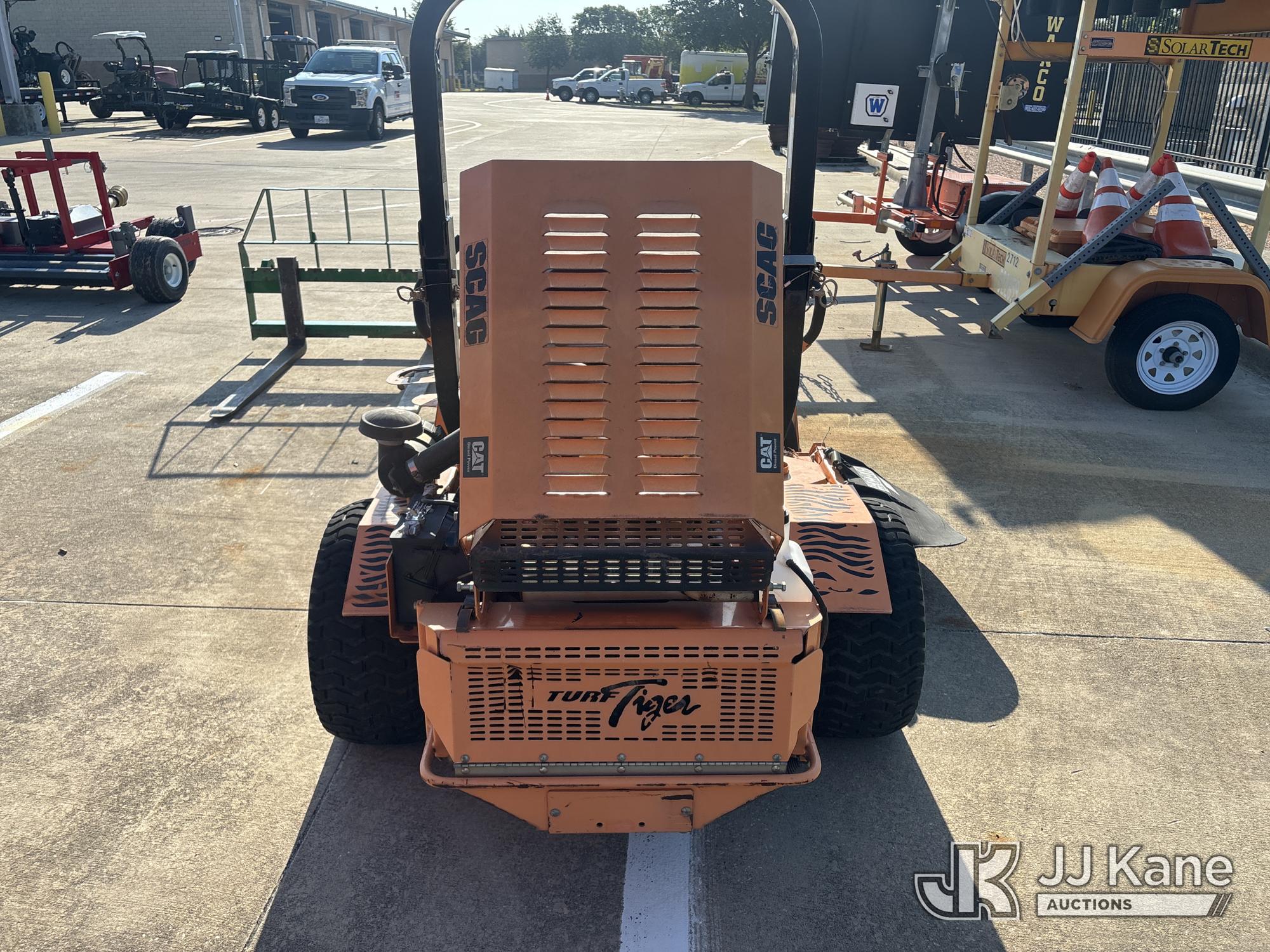 2012 Scag STT61V-28CAT