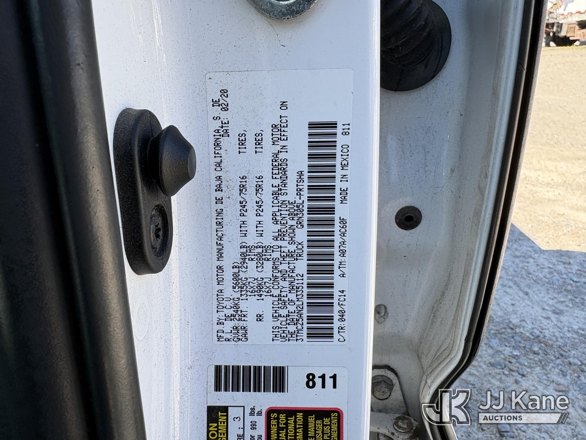 2020 Toyota TACOMA 4X4