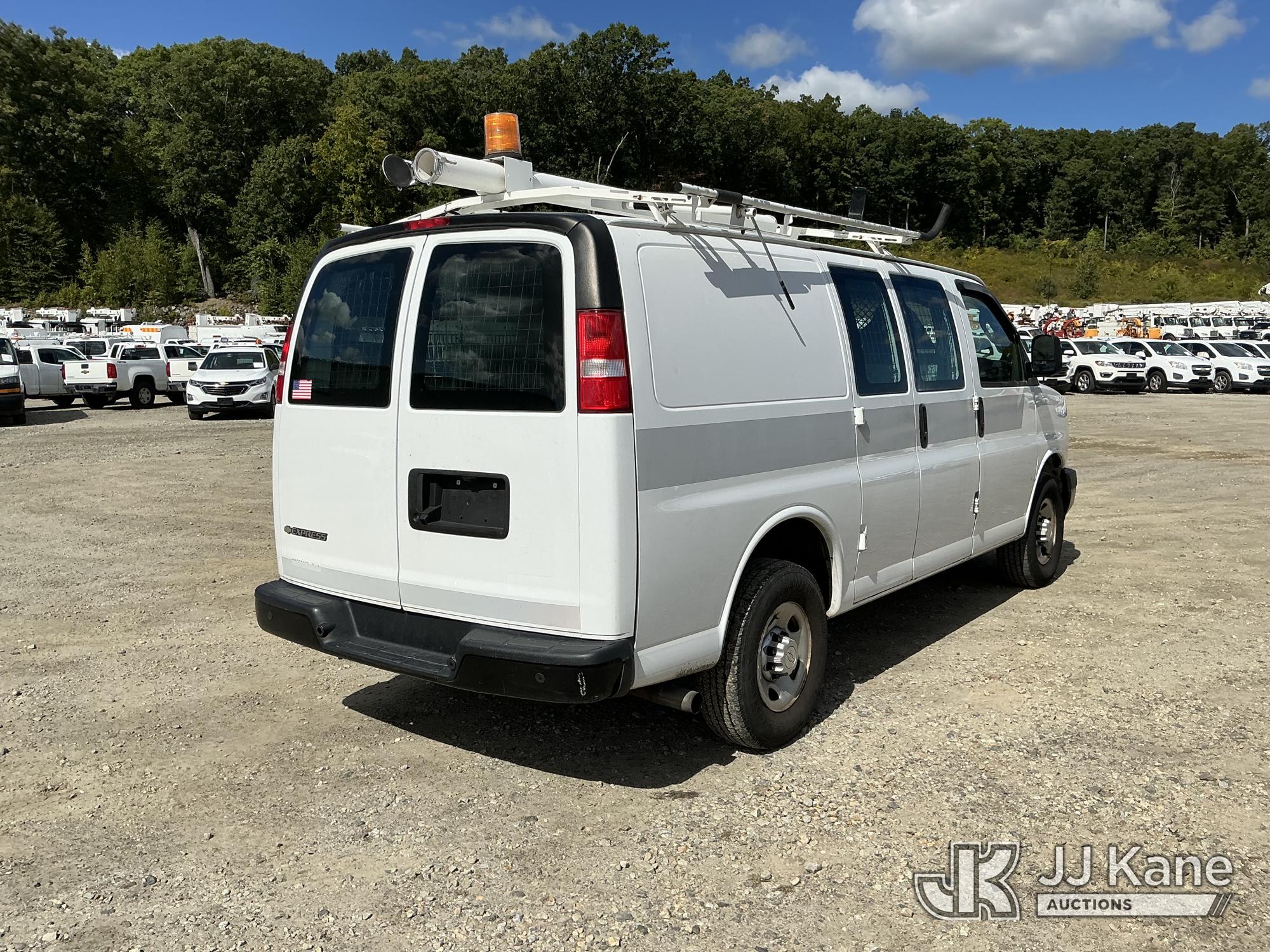 2018 Chevrolet Express G2500