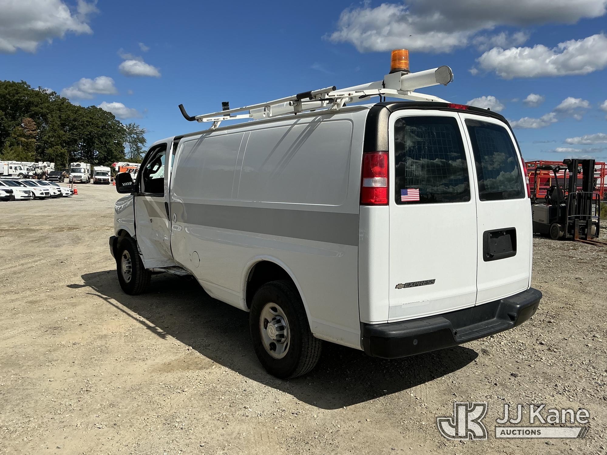 2018 Chevrolet Express G2500