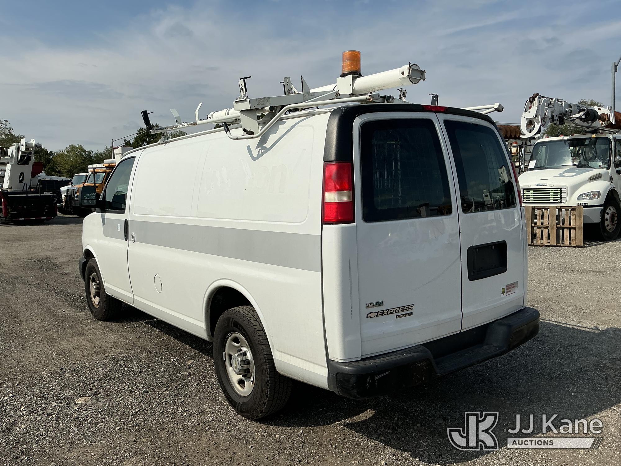 2011 Chevrolet Express G2500
