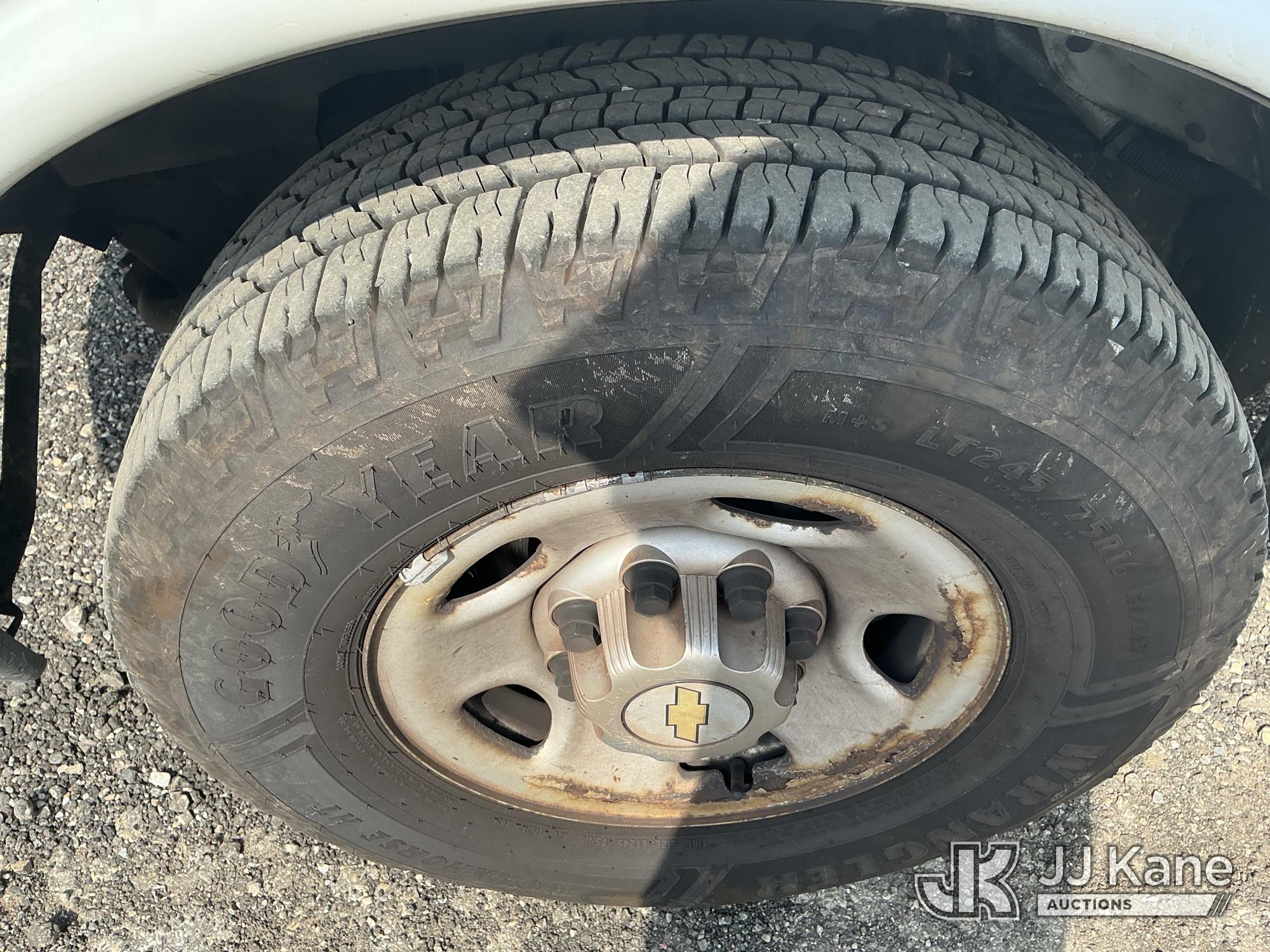 2011 Chevrolet Express G2500
