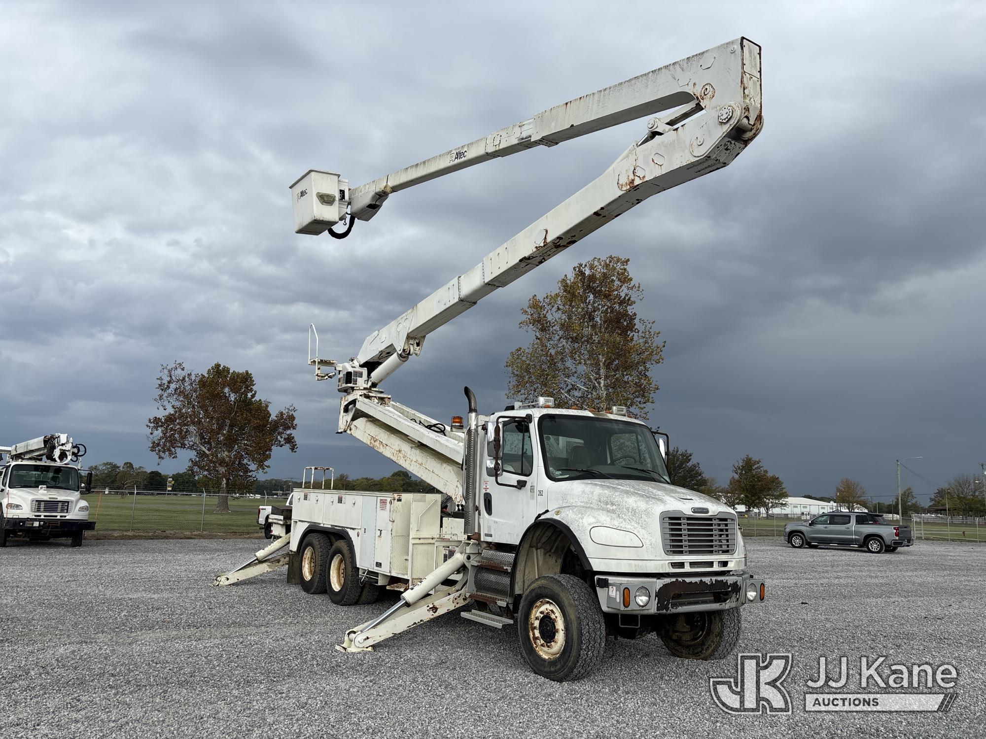 2009 Freightliner M2 106 6X6
