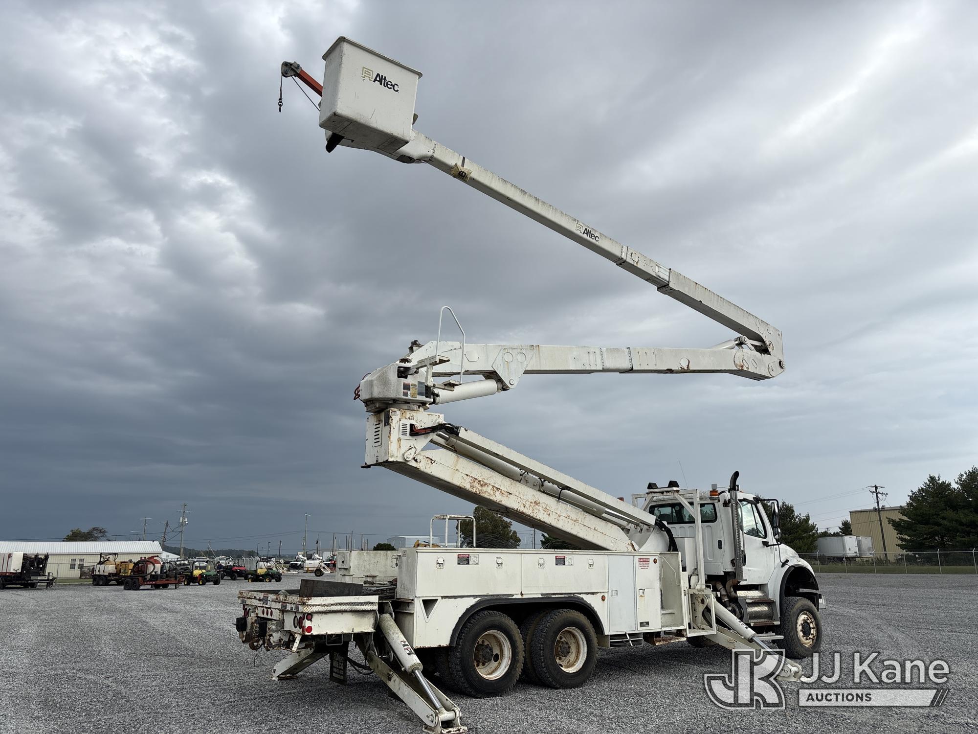 2009 Freightliner M2 106 6X6