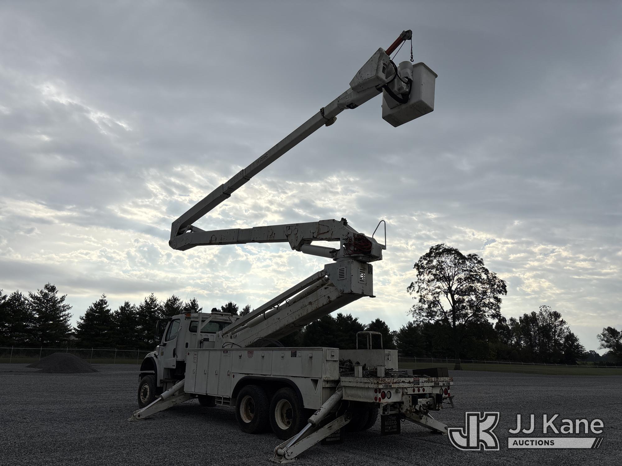 2009 Freightliner M2 106 6X6