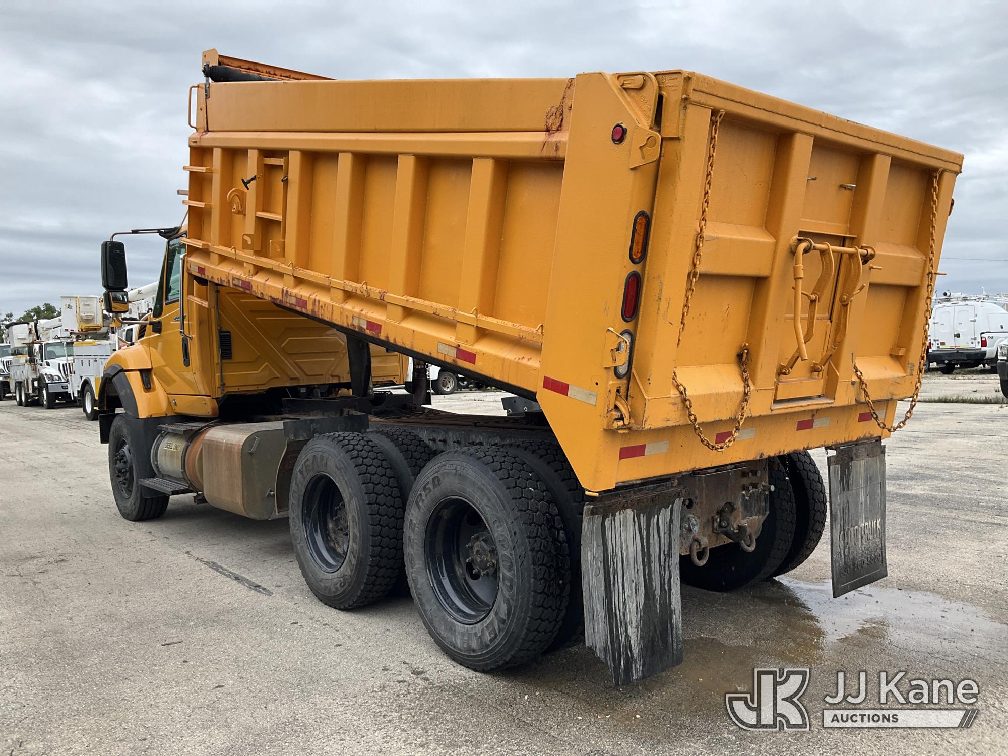 2014 International 7400