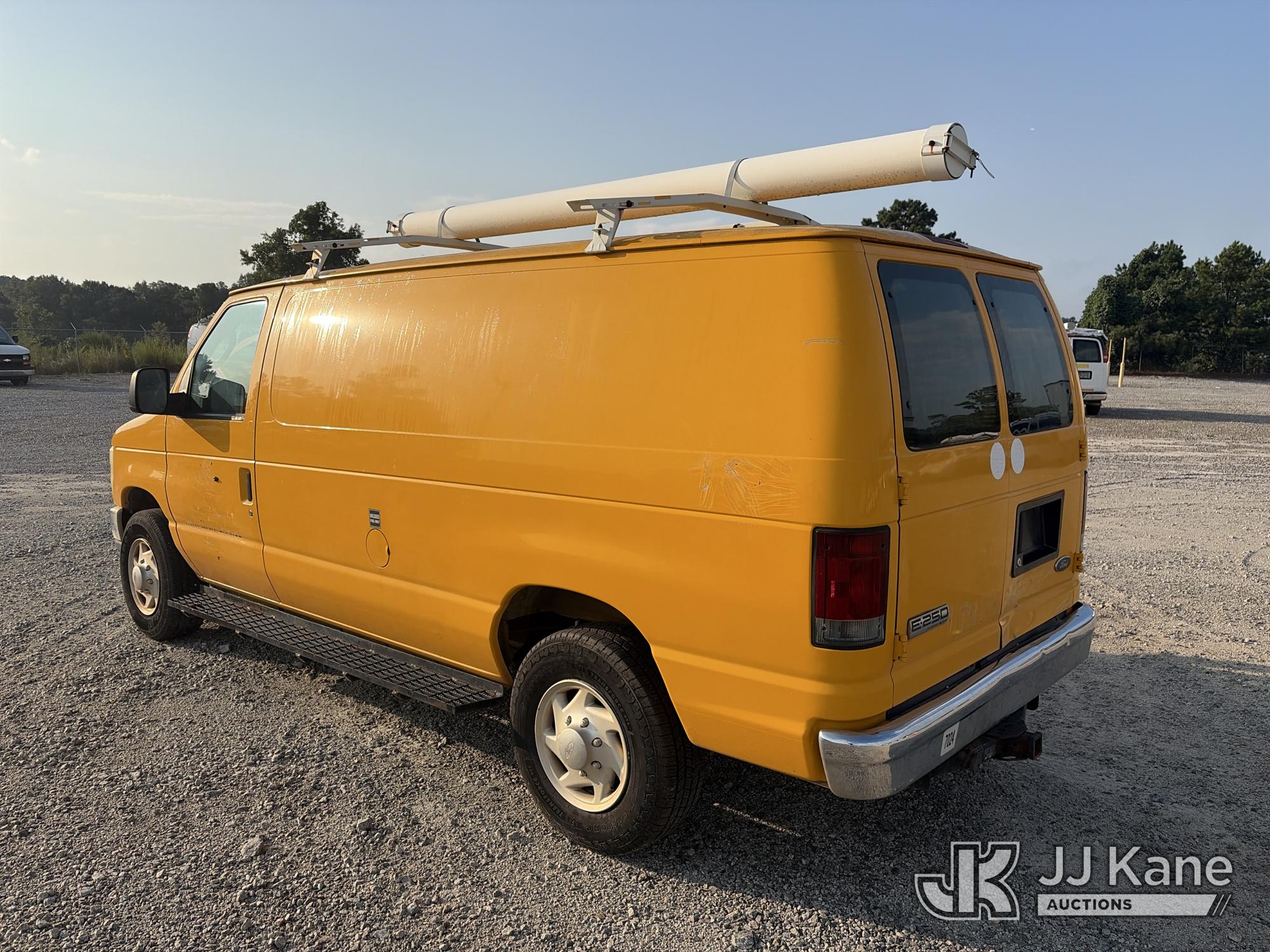 2008 Ford E250