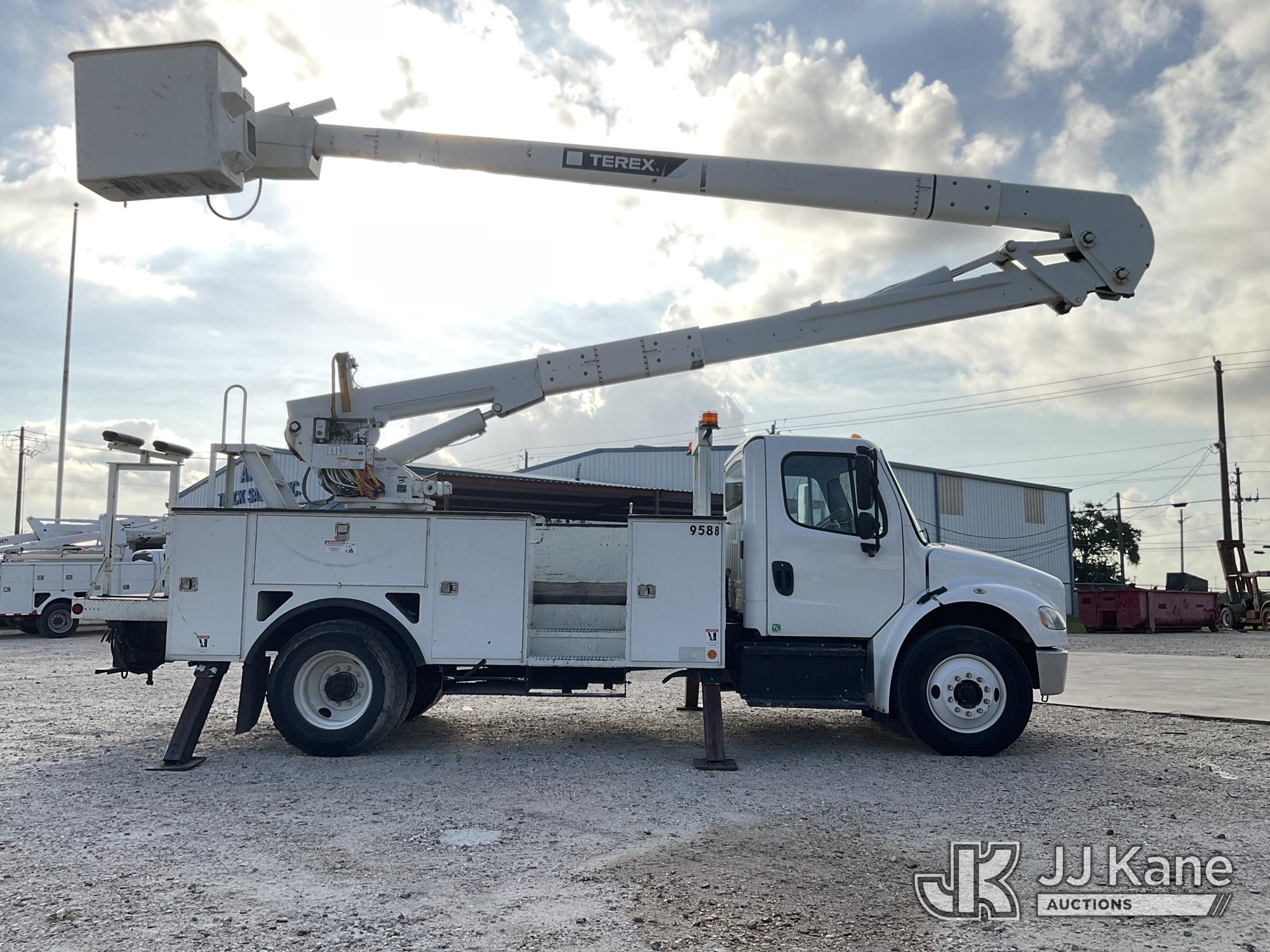 2016 Freightliner M2 106