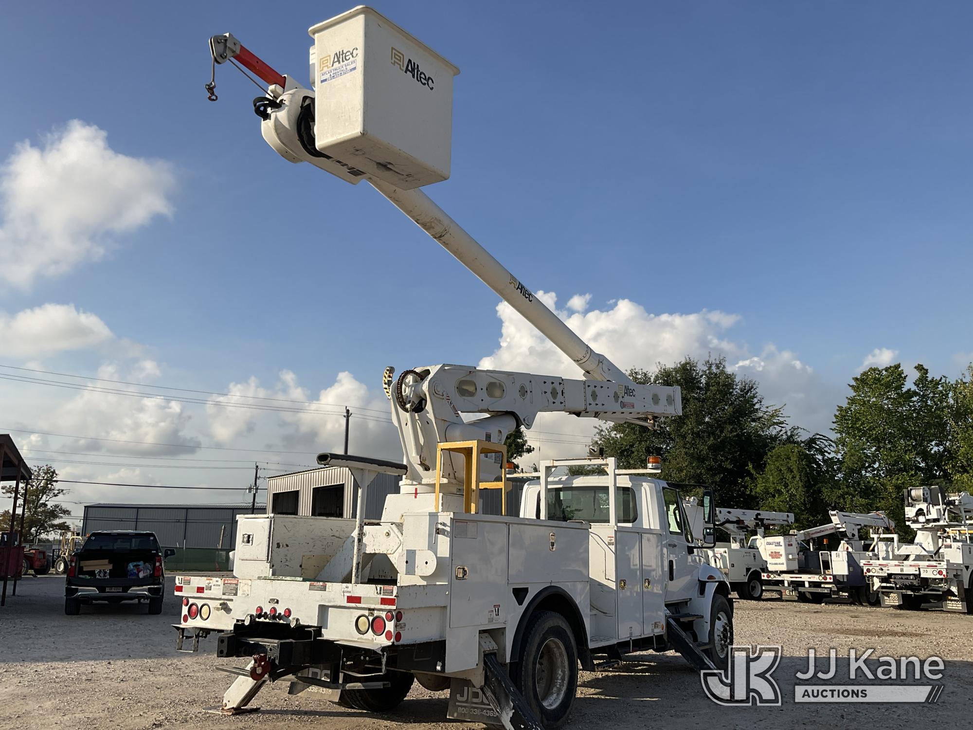 2014 International DURASTAR 4300