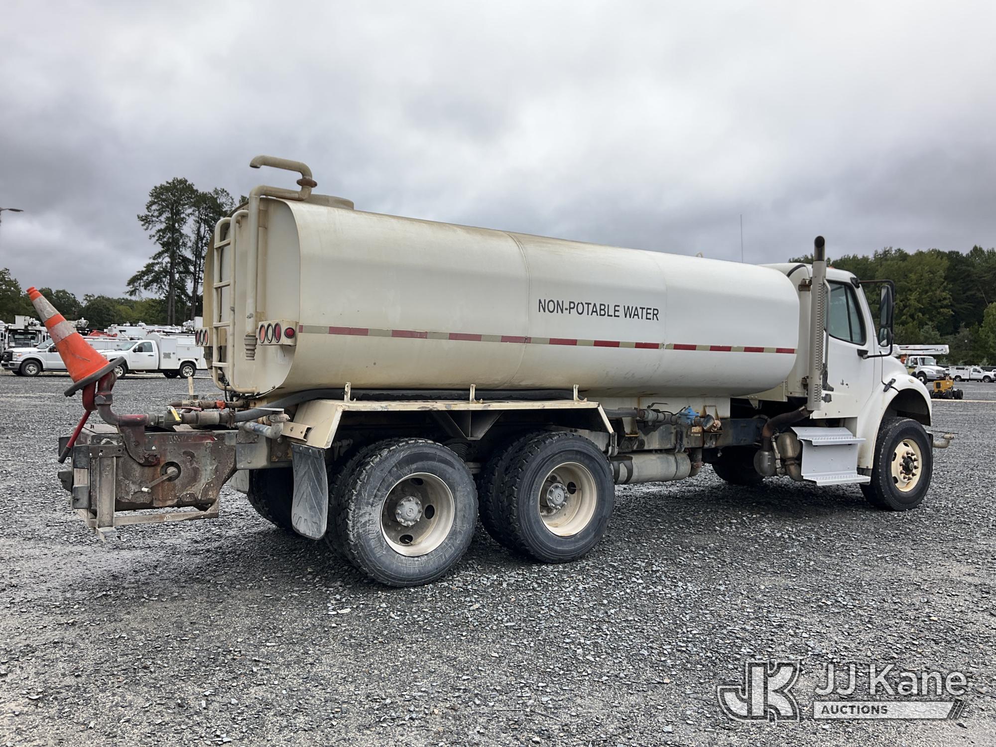 2014 Freightliner M2 106