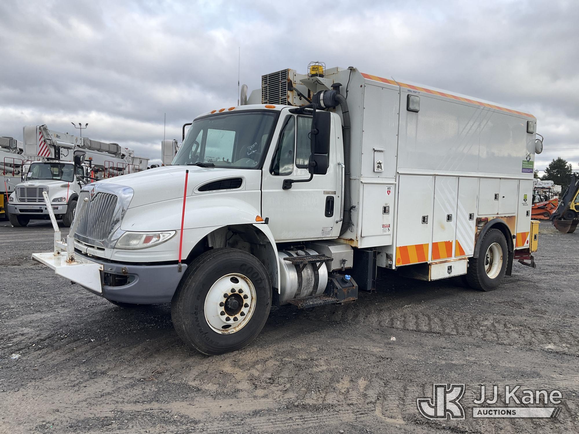 Photo of 2016 International 4400