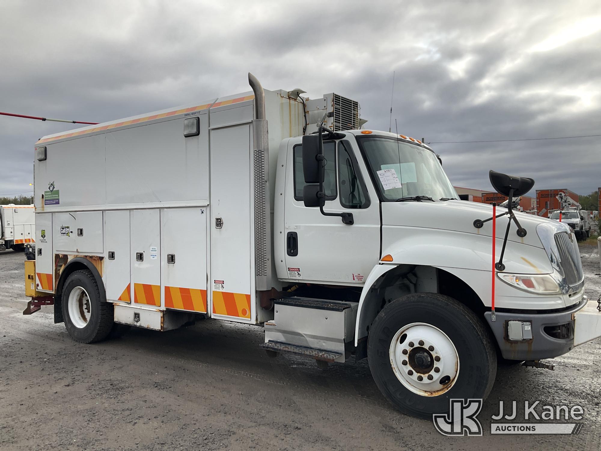 2016 International 4400 Hybrid