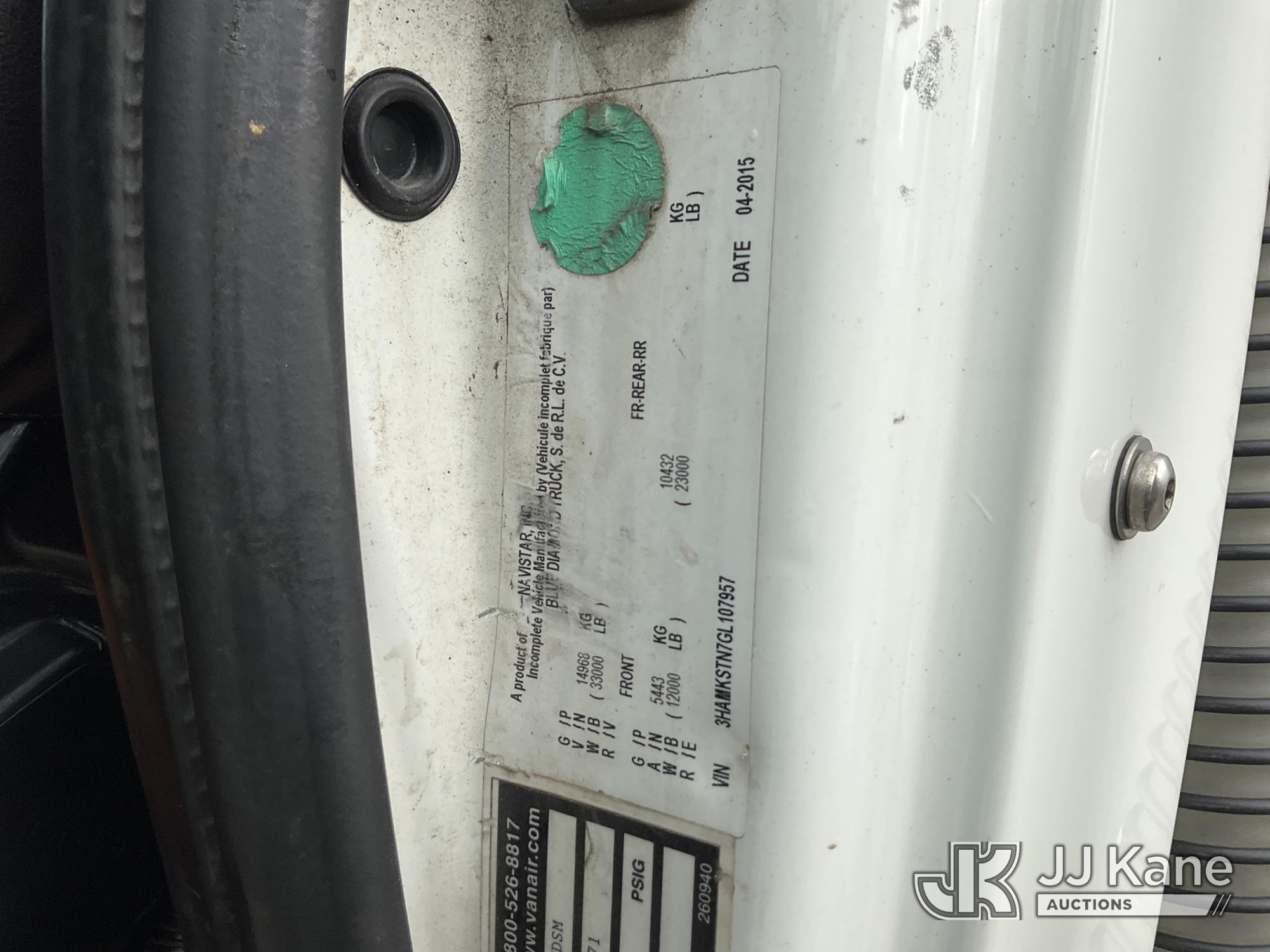 2016 International 4400 Hybrid