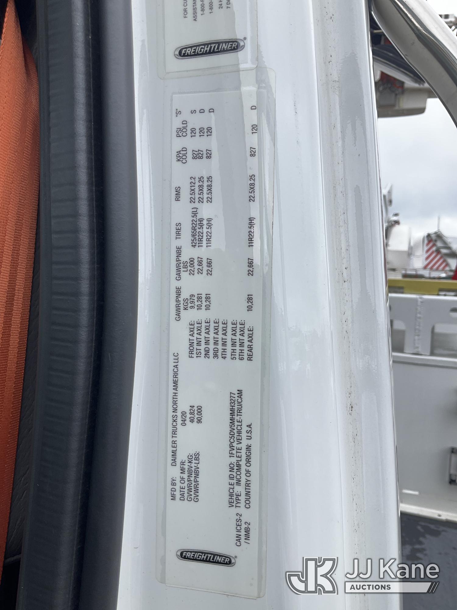 2021 Freightliner M2-112