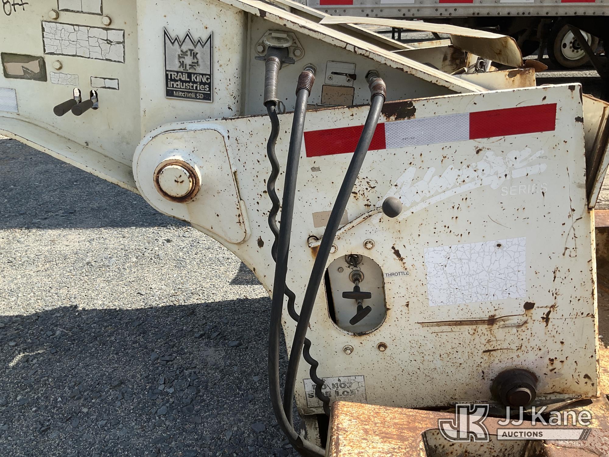2005 Trail King TK110H