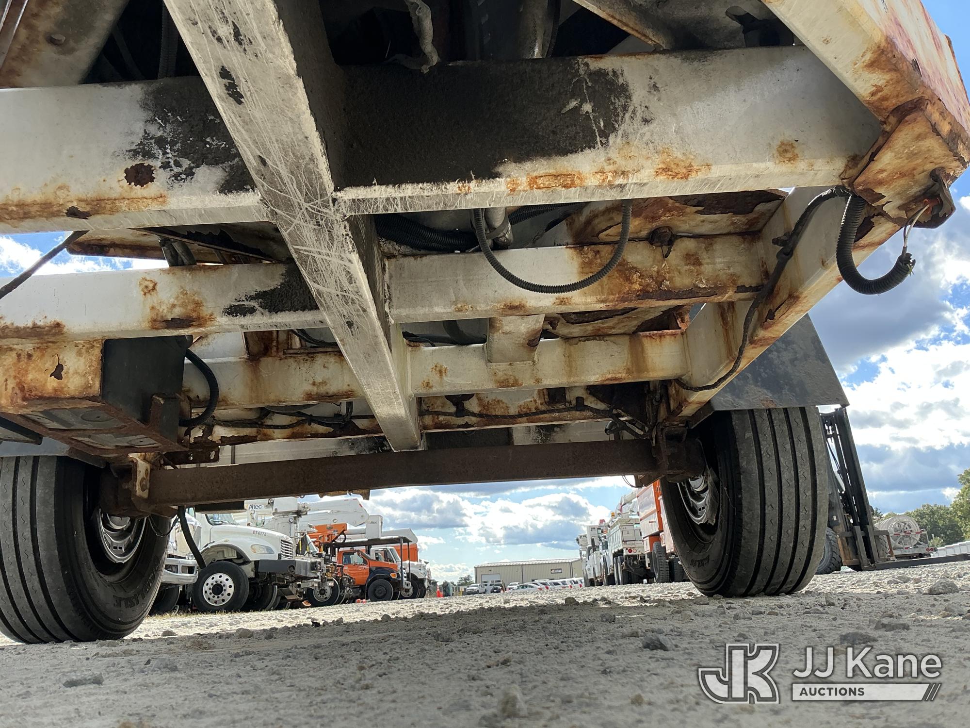2016 Altec DC1317
