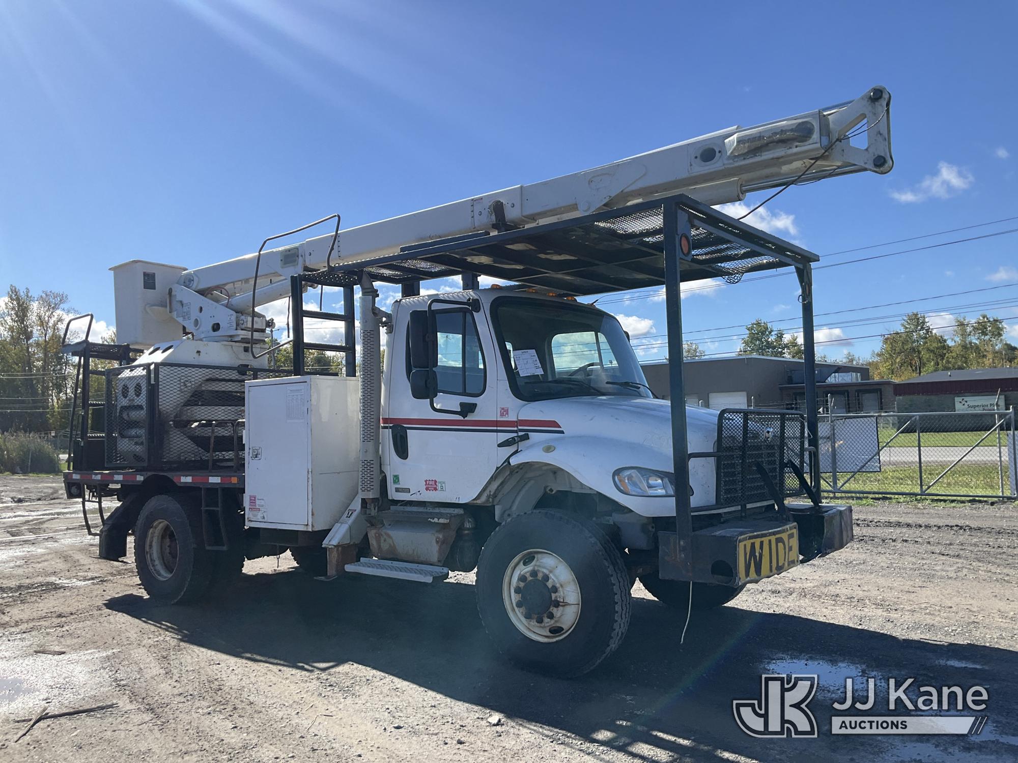 2012 Freightliner M2 106 4X4