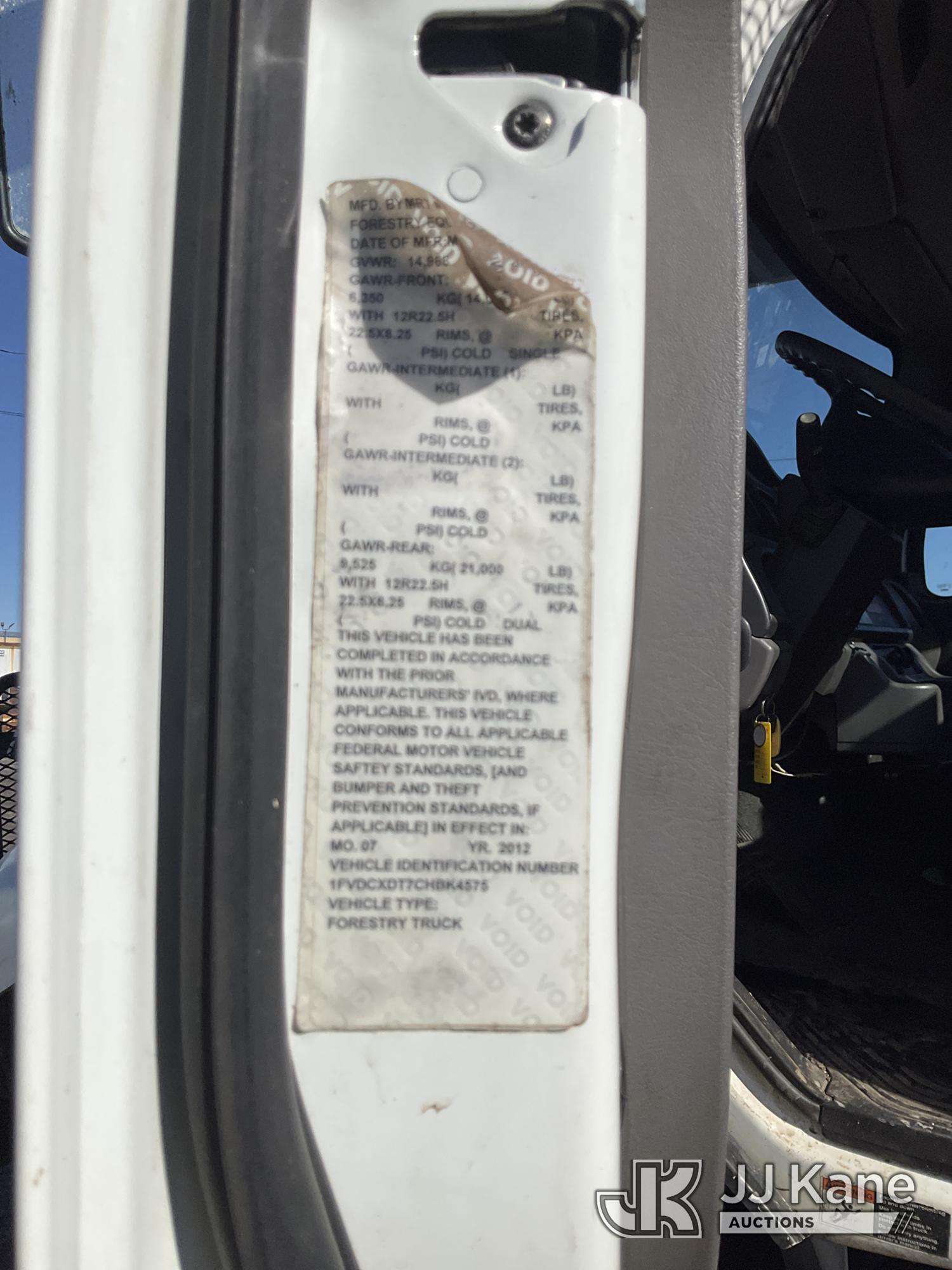 2012 Freightliner M2 106 4X4